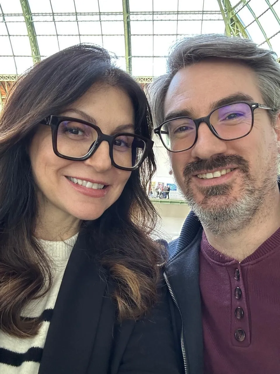 Juliana e Julien, o casal que fundou a J&J Brand Curators